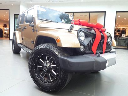Used 2015 Jeep Wrangler Unlimited Sahara w/ Dual Top Group