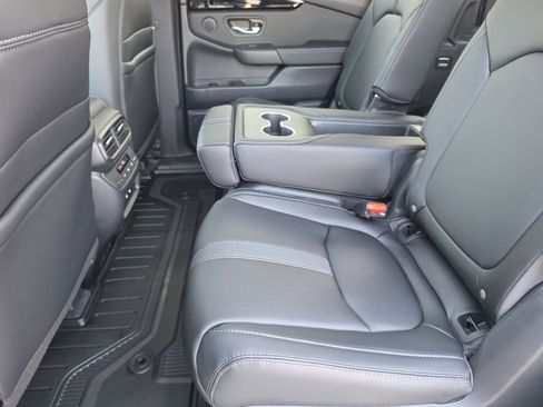 New 2026 Honda Pilot EX-L image 12
