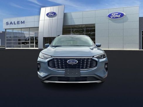 Certified 2024 Ford Escape Platinum AWD/4WD image 7