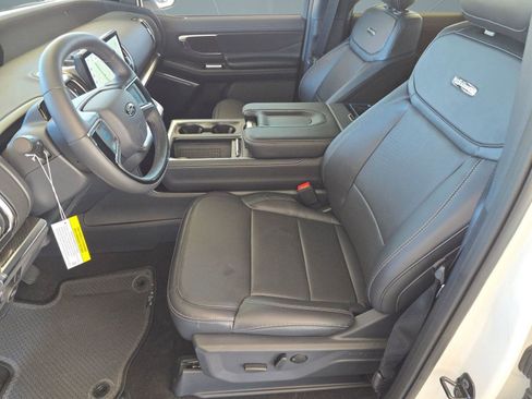 New 2025 Ford Expedition Max Platinum w/ Stealth Performance Package image 4