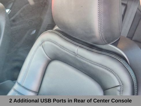 Used 2025 Lincoln Corsair AWD w/ Equipment Group 101A image 18