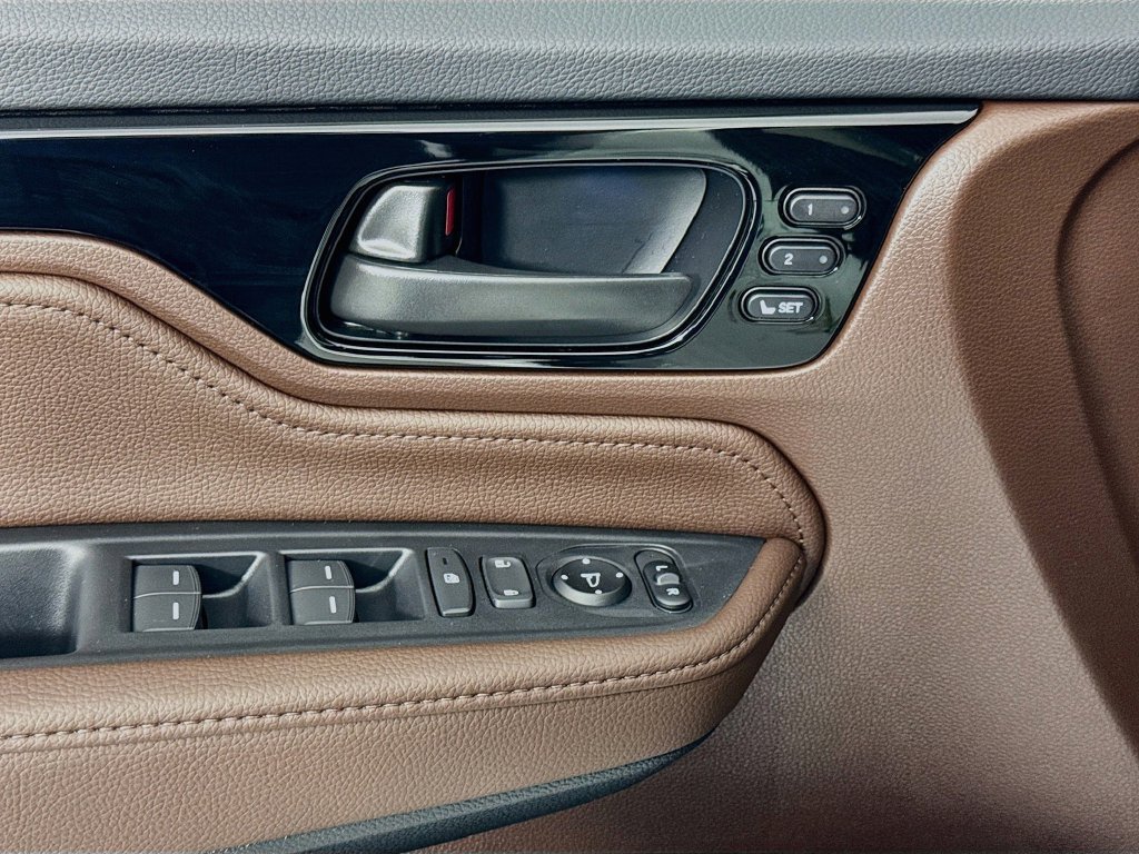 Used 2026 Honda Odyssey Touring image 28