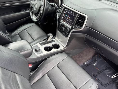 Used 2018 Jeep Grand Cherokee Summit w/ Platinum Series Group AWD/4WD image 33