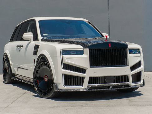 Used 2026 Rolls-Royce Cullinan AWD/4WD image 5