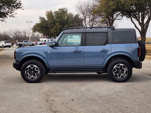 Used 2023 Ford Bronco Outer Banks image 4