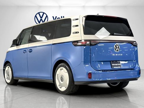 New 2025 Volkswagen ID. Buzz 1st Edition image 3