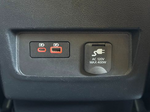 Used 2022 Nissan Frontier SV RWD image 28