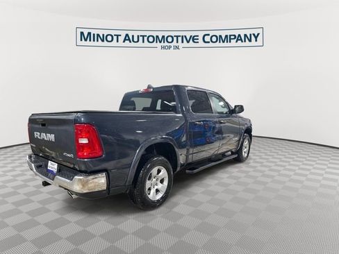Used 2025 RAM 1500 Big Horn AWD/4WD image 8