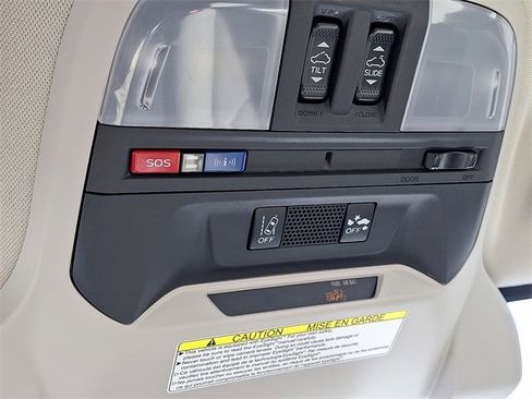 Used 2023 Subaru Impreza Premium image 25