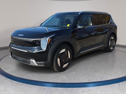 New 2026 Kia EV9 Wind