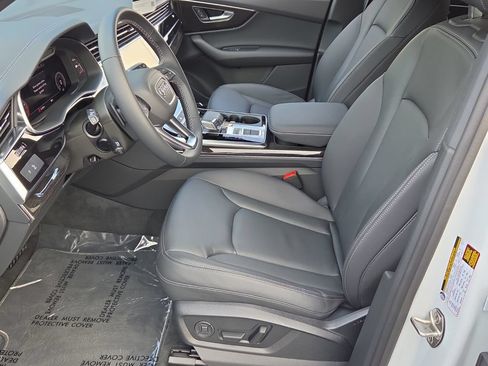 Certified 2026 Audi Q7 3.0T Premium w/ Convenience Plus Package AWD/4WD image 11