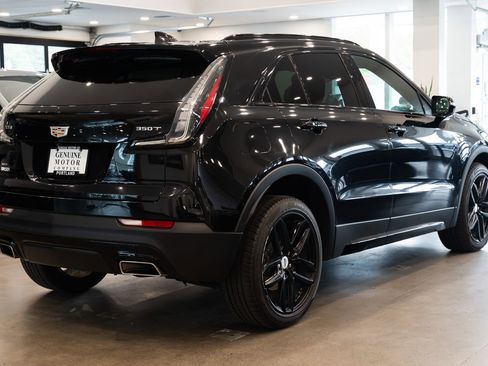 Used 2023 Cadillac XT4 Sport AWD/4WD image 4