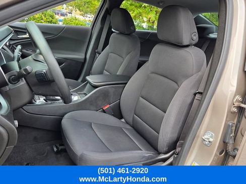 Used 2022 Chevrolet Malibu LS FWD image 7