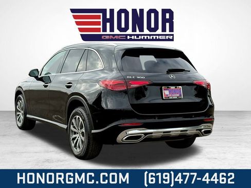 Used 2024 Mercedes-Benz GLC 300 image 5