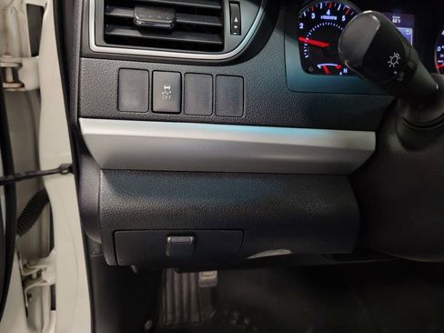 Used 2015 Toyota Camry XSE image 20