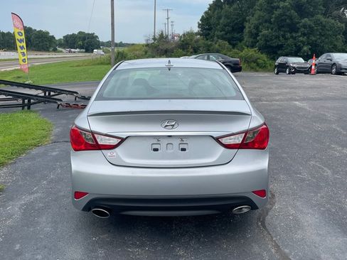 Used 2014 Hyundai Sonata SE w/ Premium Package 03 FWD image 4