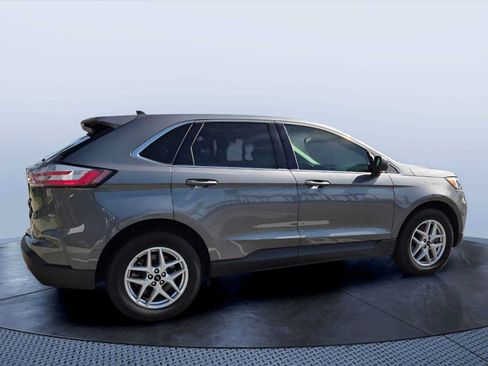 Used 2024 Ford Edge SEL AWD/4WD image 5
