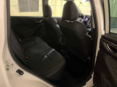 Used 2019 Subaru Forester Limited image 25