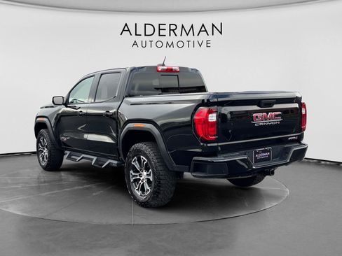 Used 2023 GMC Canyon AT4 w/ AT4 Premium Package AWD/4WD image 4