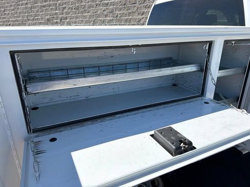Used 2017 Chevrolet Silverado 2500 W/T RWD image 16