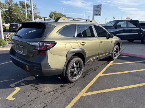 Used 2025 Subaru Outback Wilderness AWD/4WD image 5