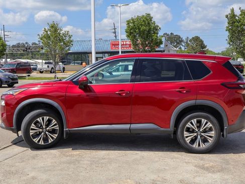 Used 2021 Nissan Rogue SV FWD image 24