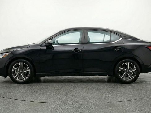 Used 2025 Nissan Sentra SV FWD image 5