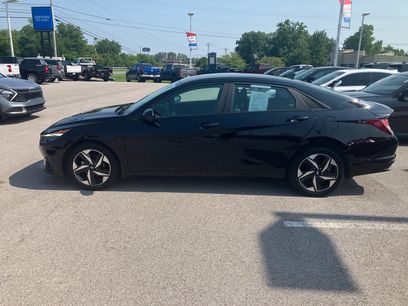 Used 2023 Hyundai Elantra SEL w/ Convenience Package