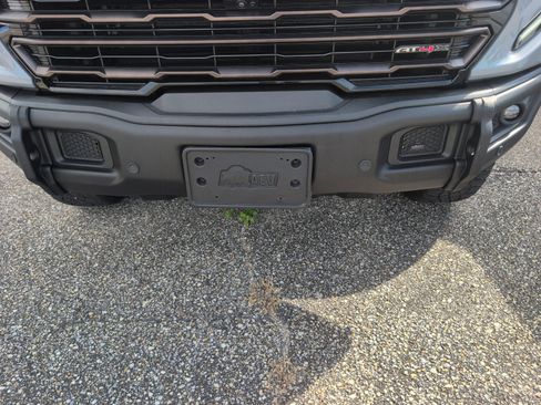 Used 2024 GMC Sierra 1500 AT4X AWD/4WD image 3