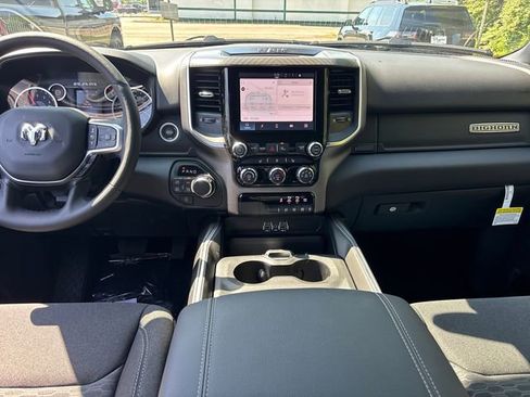 New 2026 RAM 1500 4x4 Crew Cab image 9