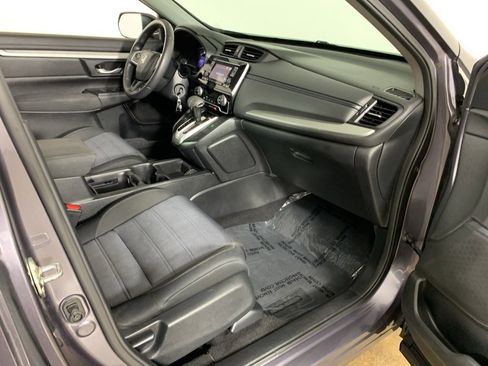 Used 2019 Honda CR-V LX image 19