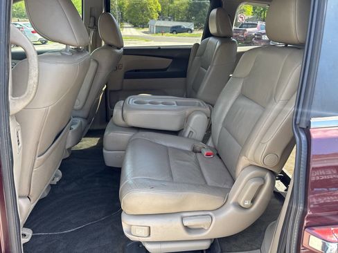 Used 2011 Honda Odyssey EX-L image 17