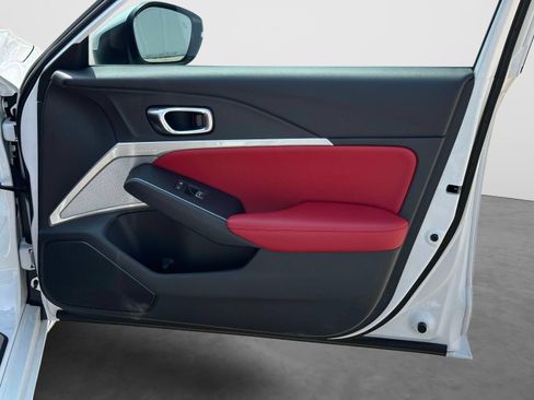 Used 2023 Acura Integra A-Spec FWD image 9