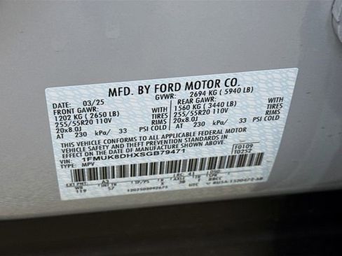 Used 2025 Ford Explorer Active w/ Active Comfort Package image 33