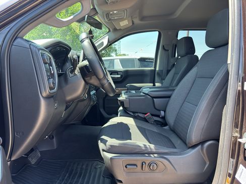 Used 2020 Chevrolet Silverado 1500 LT w/ Texas Edition RWD image 13