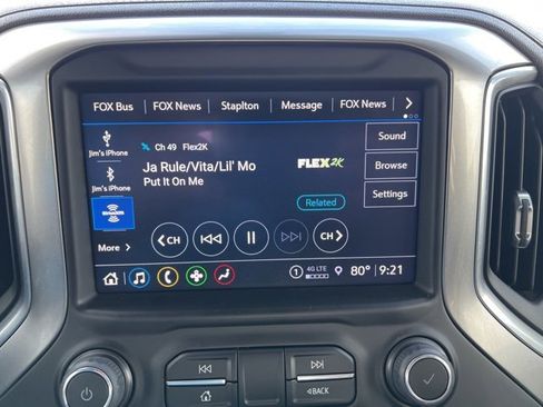 Used 2022 Chevrolet Silverado 2500 LTZ w/ LTZ Convenience Package image 21