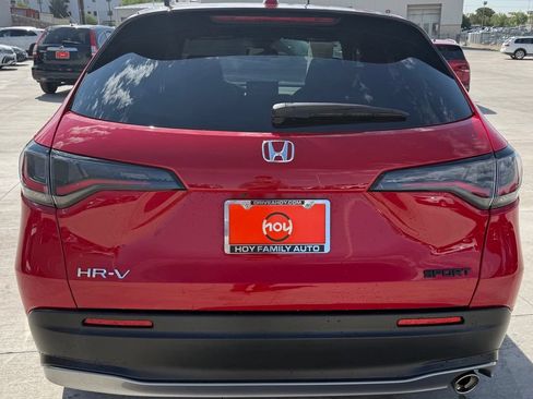Used 2024 Honda HR-V Sport image 8