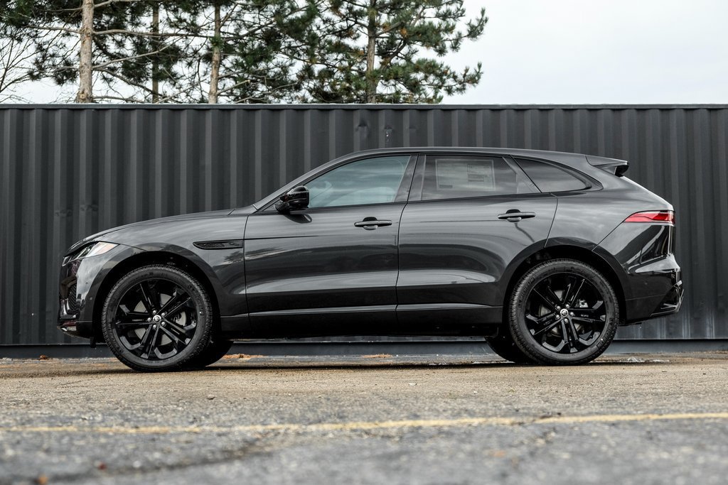 New 2026 Jaguar F-PACE R-Dynamic S AWD/4WD image 3