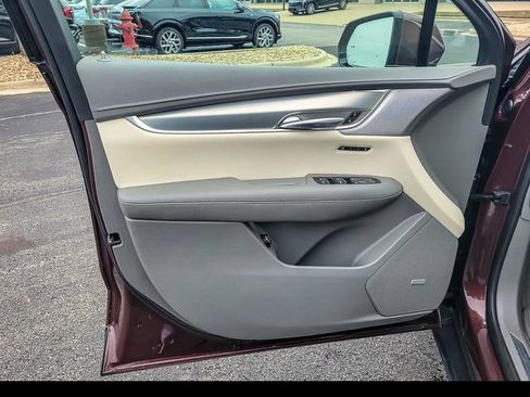 Certified 2023 Cadillac XT5 Premium Luxury AWD/4WD image 21