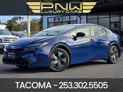 Used 2023 Toyota Prius LE