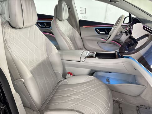 Certified 2023 Mercedes-Benz EQS 580 4MATIC Sedan image 31