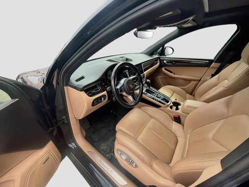 Used 2021 Porsche Macan S AWD/4WD image 9