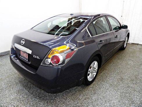 Used 2010 Nissan Altima 2.5 SL w/ SL Pkg FWD image 6