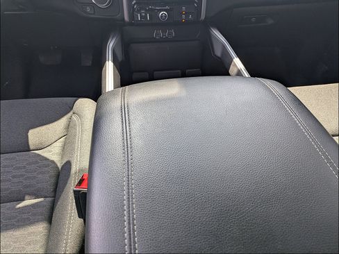 Used 2025 RAM 1500 Big Horn RWD image 22