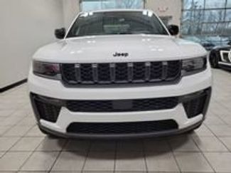 New 2026 Jeep Grand Cherokee Limited AWD/4WD video 3
