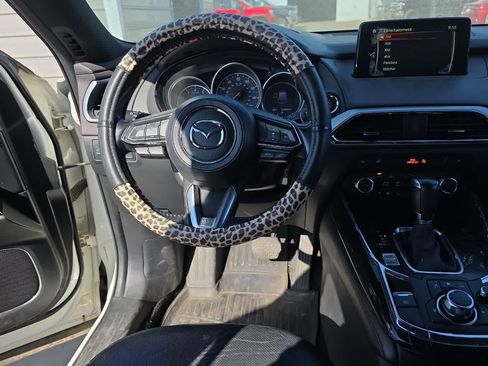 Used 2018 MAZDA CX-9 Grand Touring FWD image 16