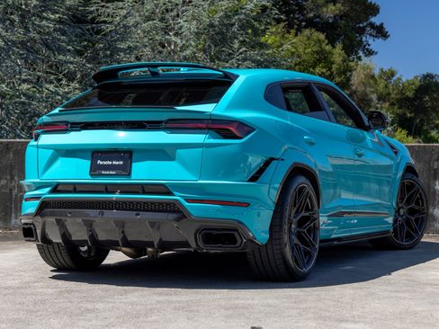 Used 2024 Lamborghini Urus S AWD/4WD image 11