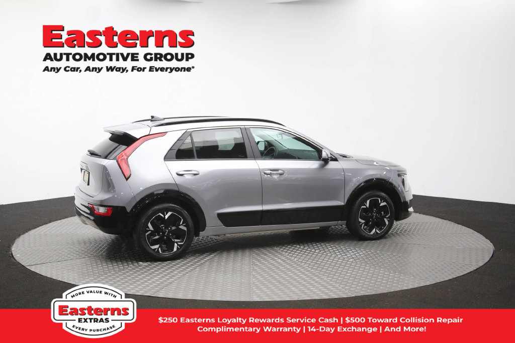 Used 2023 Kia Niro Wind w/ Wind Preserve Package FWD image 42