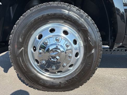 New 2026 RAM 3500 Big Horn w/ Laramie Trim Package AWD/4WD image 13