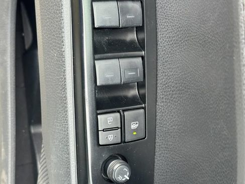Used 2026 Toyota Camry XLE FWD image 23